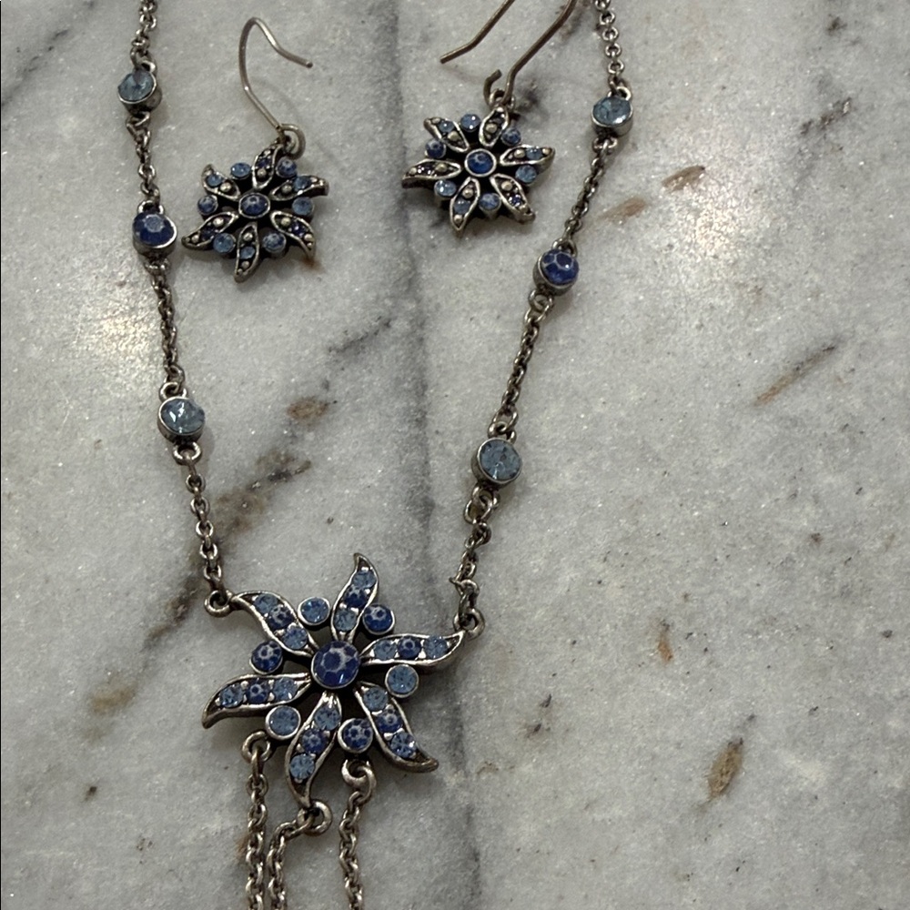 Elegant Blue and Silver Jewelry Set